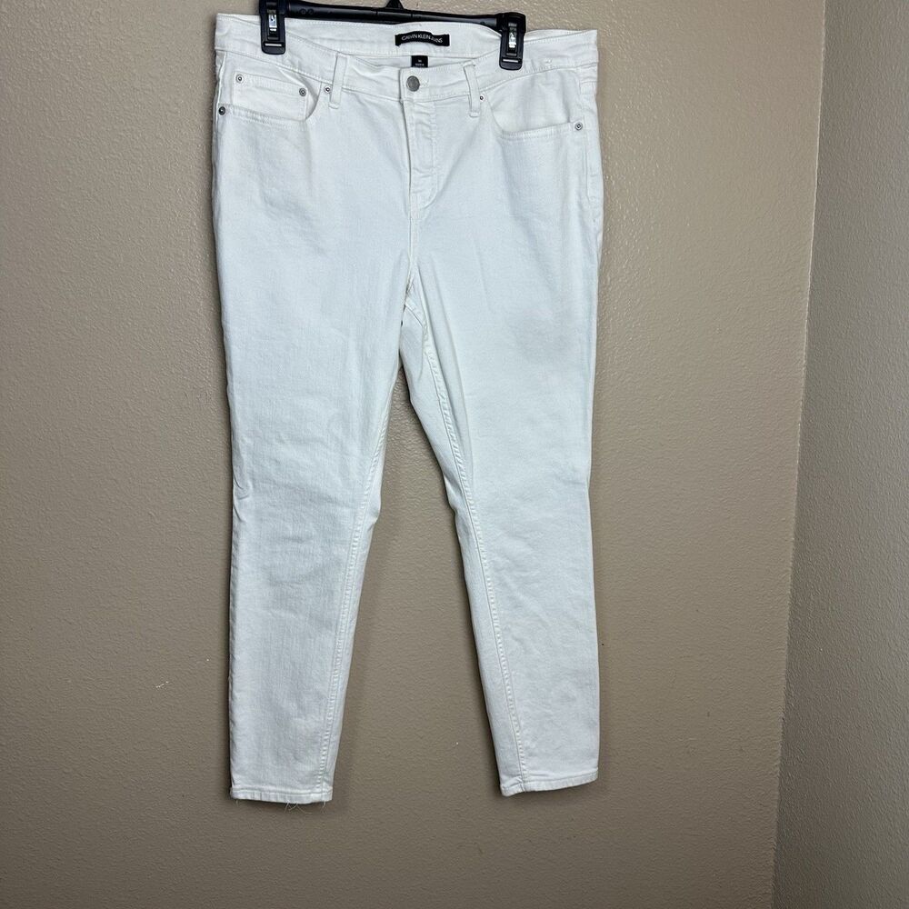 Calvin Klein White Denim Jeans Womens Size 32 Original Straight Stretch Slim Leg